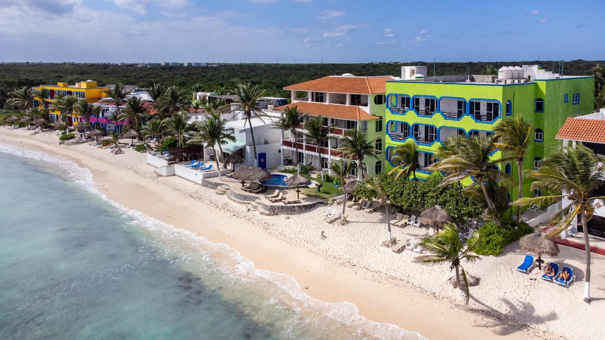 Del Sol Beachfront Akumal Exterior photo